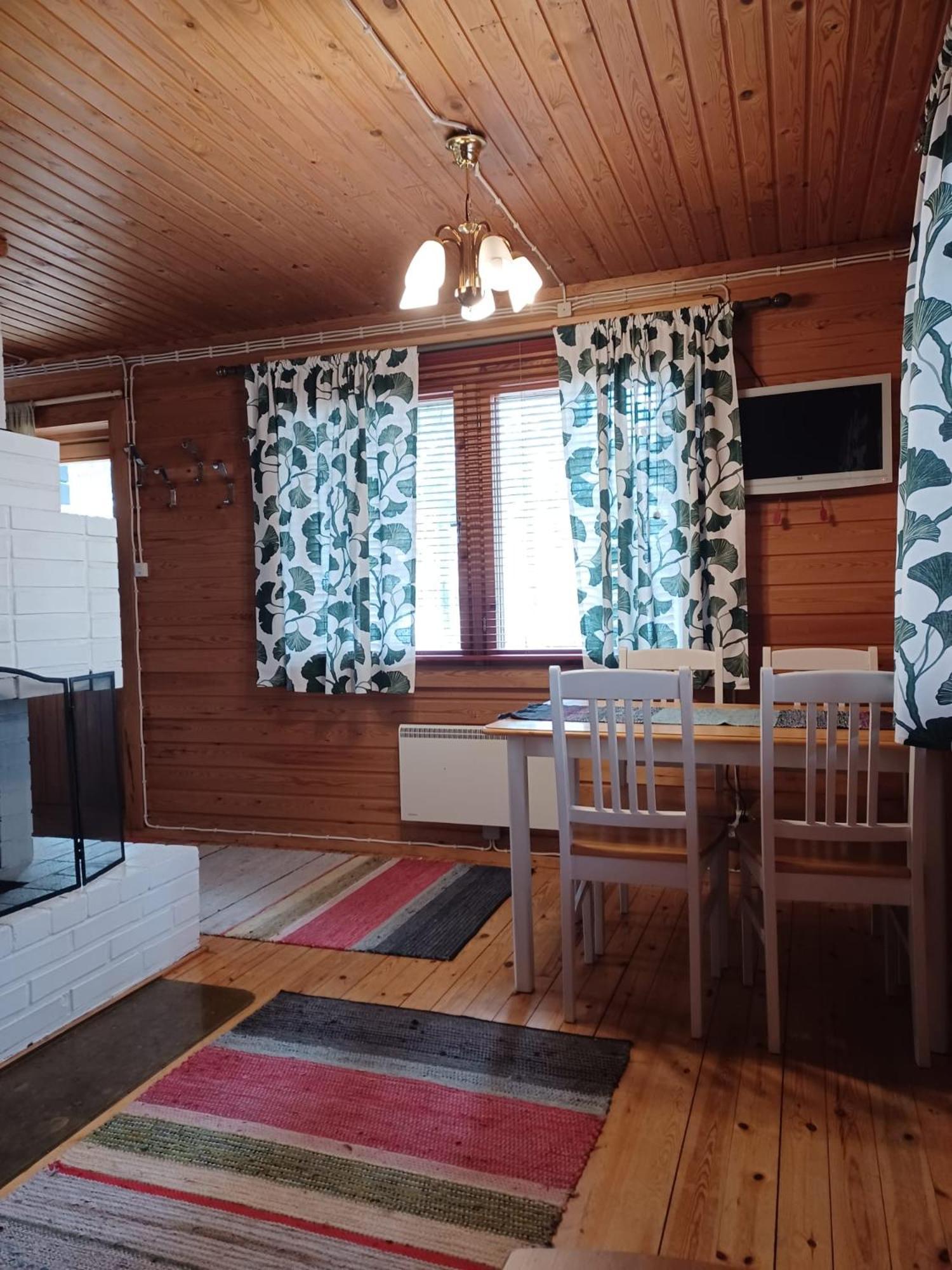 Accommodation And Fishing Vonkale แอเนโกสกี ห้อง รูปภาพ